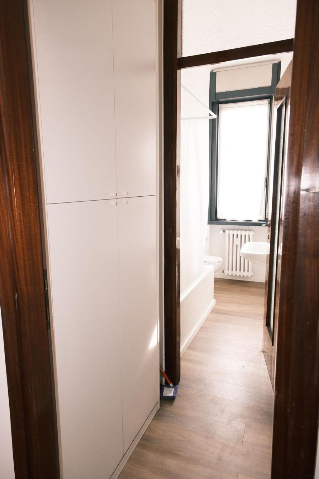 Studio With Lake And Montains Views Free Parking Luino Exterior foto